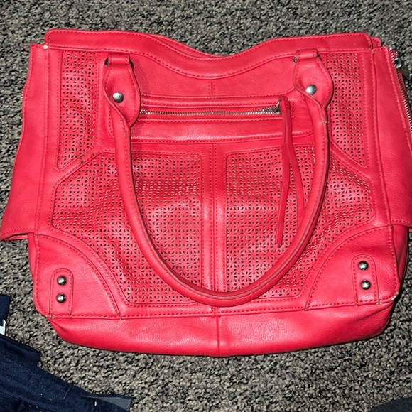 Red Jessica Simpson tote bag! - Picture 1 of 2